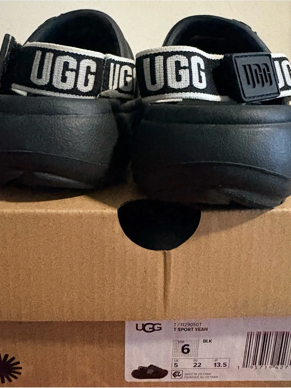 UGG plush quilted